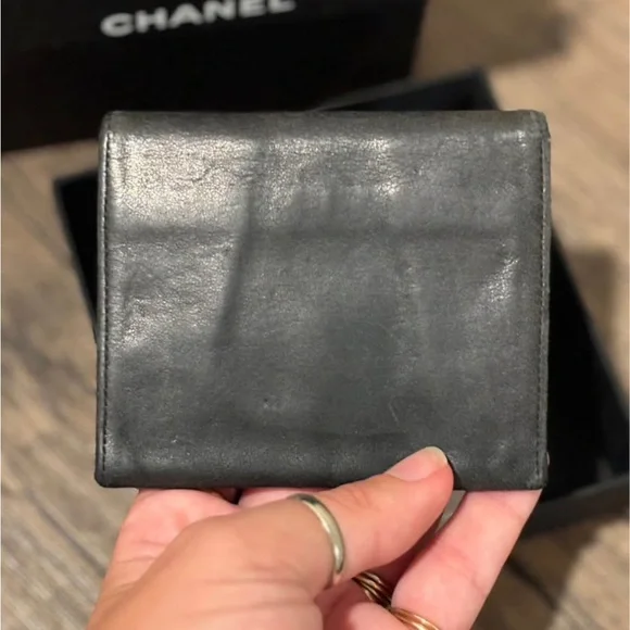 CHANEL Grey Lambskin Coin Cardholder Wallet - Picture 6 of 6